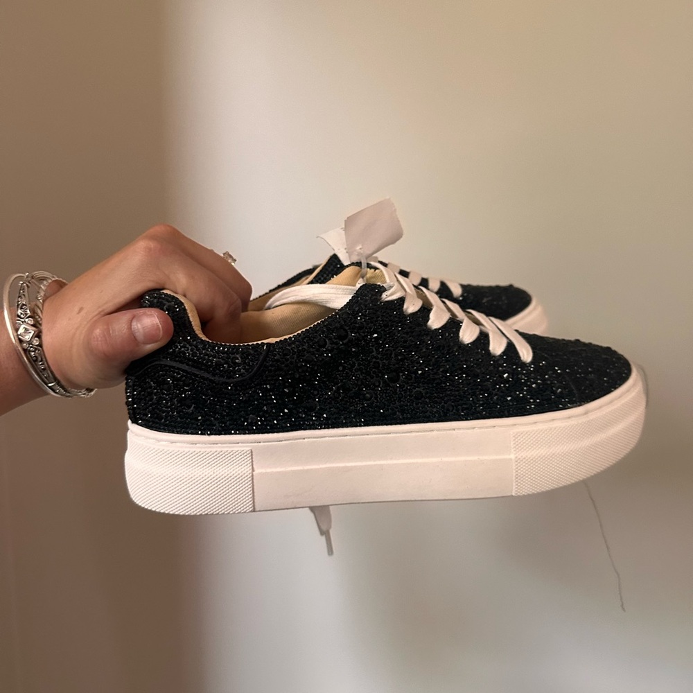 Betsey Johnson Black Glitter Low-Top Platform Sneakers with White Soles
